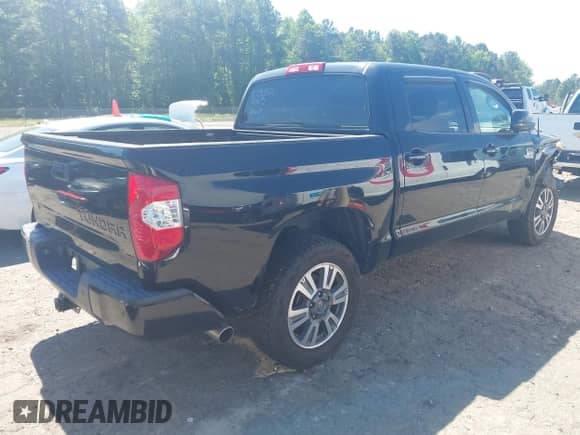 2019 Toyota Tundra SR5 с VIN 5TFAY5F17KX825862, выставлен на аукционе IAAI как лот 42212150 с пробегом 101 117 миль миль и . История ставок и продаж доступна на DreamBid. Изображение 4.