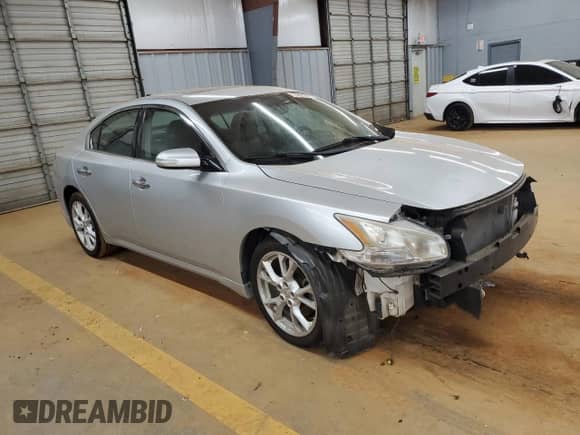 2013 Nissan Maxima SV with VIN 1N4AA5AP3DC845753, listed as a Copart auction lot 70629815 with 89,345 mi miles and Salvage title. Bid and sale history available at DreamBid. Image 4.
