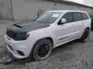 2018 Jeep Grand Cherokee Trackhawk z VIN 1C4RJFN96JC293787, wystawiony jako IAAI lot #39122517 z przebiegiem 69 781 mil mil oraz . Historia ofert i sprzedaży dostępna na DreamBid. Obrazek 17.