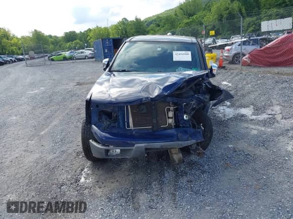 2011 Chevrolet Colorado 1LT z VIN 1GCHTCFE5B8124302, wystawiony jako IAAI lot #42494908 z przebiegiem 121 194 mil mil oraz . Historia ofert i sprzedaży dostępna na DreamBid. Obrazek 12.