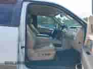 2011 Ford F-150 XLT z VIN 1FTFW1ETXBFC64103, wystawiony jako IAAI lot #42912802 z przebiegiem 181 415 mil mil oraz . Historia ofert i sprzedaży dostępna na DreamBid. Obrazek 5.