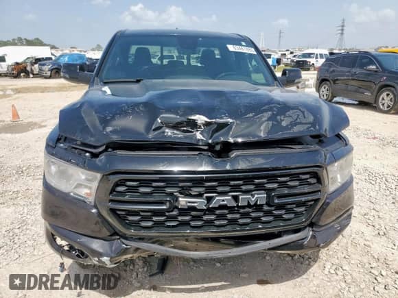 2023 Ram 1500 Big Horn z VIN 1C6RREBG5PN604331, wystawiony jako Copart lot #63481885 z przebiegiem 29 121 mil mil oraz Szkoda całkowita • Salvage title. Historia ofert i sprzedaży dostępna na DreamBid. Obrazek 5.