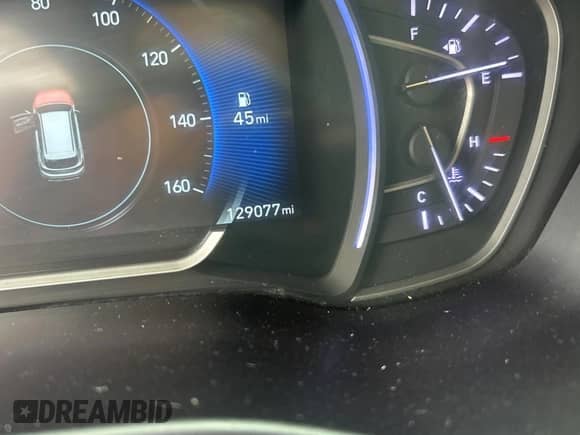 2019 Hyundai Santa Fe SEL с VIN 5NMS33AD0KH053559, выставлен на аукционе Copart как лот 84977185 с пробегом 129 077 миль миль и Чистый • Clean title. История ставок и продаж доступна на DreamBid. Изображение 8.