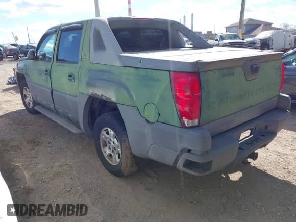 2002 Chevrolet Avalanche with VIN 3GNEK13T12G279430, listed as a IAAI auction lot 43524584 with 291,100 mi miles and . Bid and sale history available at DreamBid. Image 3.