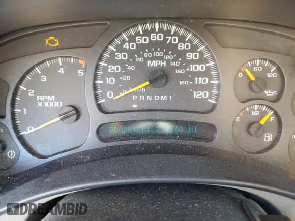 2007 Chevrolet Silverado 2500HD LT1 with VIN 1GCHK23D27F141134, listed as a Copart auction lot 43048025 with 297,563 mi miles and Salvage title. Bid and sale history available at DreamBid. Image 9.