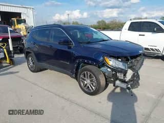 2020 Jeep Compass Latitude with VIN 3C4NJCBB1LT224727, listed as a IAAI auction lot 41683813 with 36,107 mi miles and . Bid and sale history available at DreamBid. Image 1.