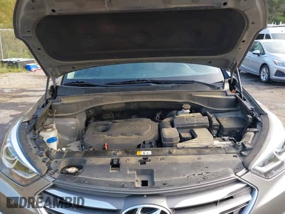 2018 Hyundai Santa Fe 2.4L with VIN 5NMZT3LBXJH095908, listed as a IAAI auction lot 43237115 with 134,010 mi miles and . Bid and sale history available at DreamBid. Image 10.