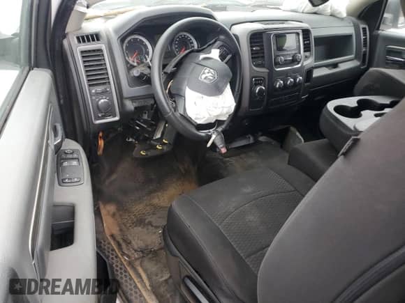 2020 Ram 1500 Tradesman z VIN 3C6JR6DT3LG194550, wystawiony jako Copart lot #47603555 z przebiegiem 77 887 mil mil oraz Szkoda całkowita • Salvage title. Historia ofert i sprzedaży dostępna na DreamBid. Obrazek 8.