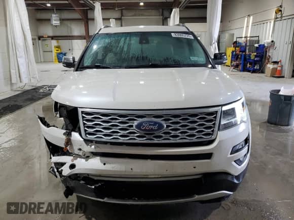 2016 Ford Explorer Platinum with VIN 1FM5K8HT2GGC69661, listed as a Copart auction lot 83995725 with 121,910 mi miles and Salvage title. Bid and sale history available at DreamBid. Image 5.