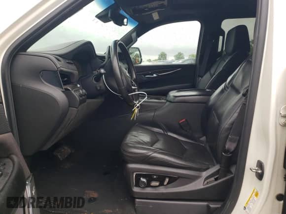 2015 Cadillac Escalade Platinum с VIN 1GYS4PKJ9FR599510, выставлен на аукционе Copart как лот 56688215 с пробегом 292 890 миль миль и Списание • Salvage title. История ставок и продаж доступна на DreamBid. Изображение 7.