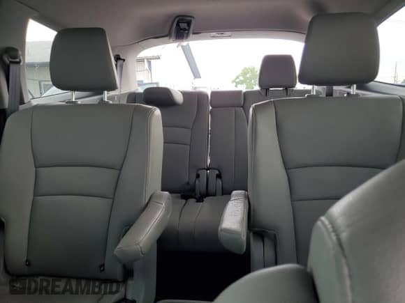 2022 Honda Pilot Touring 7-Passenger z VIN 5FNYF6H61NB019565, wystawiony jako Copart lot #61307035 z przebiegiem 75 932 mil mil oraz Szkoda całkowita • Salvage title. Historia ofert i sprzedaży dostępna na DreamBid. Obrazek 10.