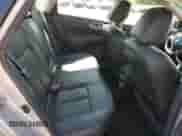 2017 Nissan Sentra SR с VIN 3N1AB7AP1HY399606, выставлен на аукционе Copart как лот 64487515 с пробегом 111 426 миль миль и Списание • Salvage title. История ставок и продаж доступна на DreamBid. Изображение 10.