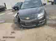 2017 Chevrolet Traverse LT с VIN 1GNKRHKD7HJ329255, выставлен на аукционе Copart как лот 81942105 с пробегом 104 645 миль миль и На запчасти • Non repairable. История ставок и продаж доступна на DreamBid. Изображение 14.