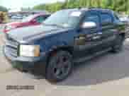 2007 Chevrolet Avalanche 3LT z VIN 3GNFK12347G268032, wystawiony jako IAAI lot #43078918 z przebiegiem 207 029 mil mil oraz . Historia ofert i sprzedaży dostępna na DreamBid. Obrazek 2.