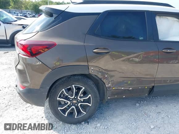 2021 Chevrolet TrailBlazer ACTIV with VIN KL79MVSL4MB165928, listed as a IAAI auction lot 42817110 with 124,707 mi miles and . Bid and sale history available at DreamBid. Image 6.