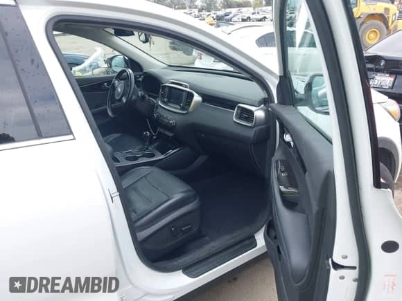 2017 Kia Sorento EX с VIN 5XYPH4A55HG317349, выставлен на аукционе IAAI как лот 43249411 с пробегом 143 685 миль миль и . История ставок и продаж доступна на DreamBid. Изображение 5.