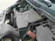 2013 Toyota Sienna LE z VIN 5TDJK3DC6DS053616, wystawiony jako IAAI lot #42555537 z przebiegiem 215 290 mil mil oraz . Historia ofert i sprzedaży dostępna na DreamBid. Obrazek 19.