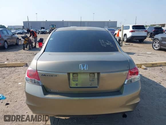 2009 Honda Accord LX с VIN 1HGCP26389A144250, выставлен на аукционе IAAI как лот 43192892 с пробегом 122 356 миль миль и . История ставок и продаж доступна на DreamBid. Изображение 16.