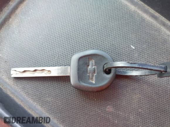 2015 Chevrolet Silverado 2500HD LT с VIN 1GC1KVE83FF551474, выставлен на аукционе IAAI как лот 42671442 с пробегом 125 685 миль миль и . История ставок и продаж доступна на DreamBid. Изображение 11.
