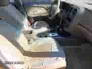 2002 Hyundai Sonata z VIN KMHWF25S32A669872, wystawiony jako IAAI lot #42112209 z przebiegiem 146 350 mil mil oraz . Historia ofert i sprzedaży dostępna na DreamBid. Obrazek 5.