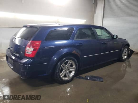 2006 Dodge Magnum R/T с VIN 2D4GV57216H293287, выставлен на аукционе Copart как лот 83601344 с пробегом 249 114 миль миль и Списание • Salvage title. История ставок и продаж доступна на DreamBid. Изображение 3.