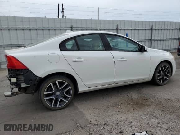 2017 Volvo S60 Dynamic с VIN YV140MTL2H2424210, выставлен на аукционе Copart как лот 66112115 с пробегом 114 644 миль миль и Списание • Salvage title. История ставок и продаж доступна на DreamBid. Изображение 3.