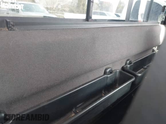 2000 Dodge 1500 Work Special с VIN 1B7HC16X8YS540457, выставлен на аукционе IAAI как лот 41661868 с пробегом 221 176 миль миль и . История ставок и продаж доступна на DreamBid. Изображение 8.