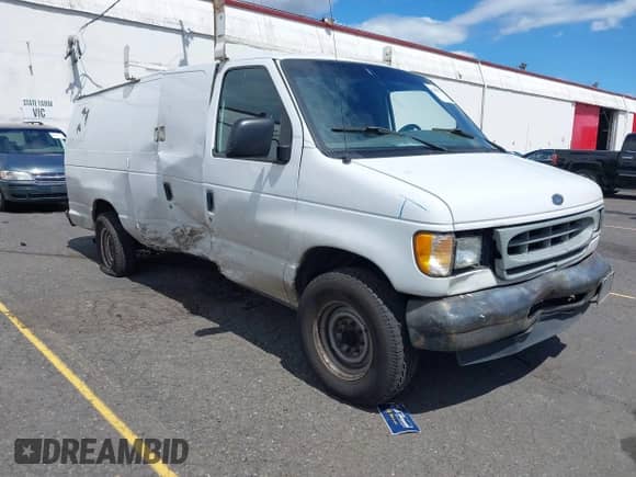 2002 Ford Econoline Cargo с VIN 1FTNS24L42HA88569, выставлен на аукционе IAAI как лот 42900053 с пробегом 364 346 миль миль и . История ставок и продаж доступна на DreamBid. Изображение 1.
