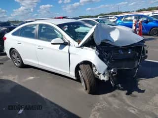 2017 Hyundai Sonata 2.4L with VIN 5NPE24AF7HH594935, listed as a IAAI auction lot 43383386 with Not provided miles and . Bid and sale history available at DreamBid. Image 1.