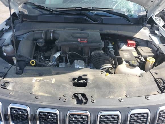 2023 Jeep Compass Latitude Lux z VIN 3C4NJDFN3PT570990, wystawiony jako Copart lot #63230305 z przebiegiem 35 298 mil mil oraz Szkoda całkowita • Salvage title. Historia ofert i sprzedaży dostępna na DreamBid. Obrazek 12.