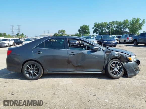 2013 Toyota Camry LE z VIN 4T1BD1FK4DU069294, wystawiony jako IAAI lot #42660361 z przebiegiem 189 304 mil mil oraz . Historia ofert i sprzedaży dostępna na DreamBid. Obrazek 13.