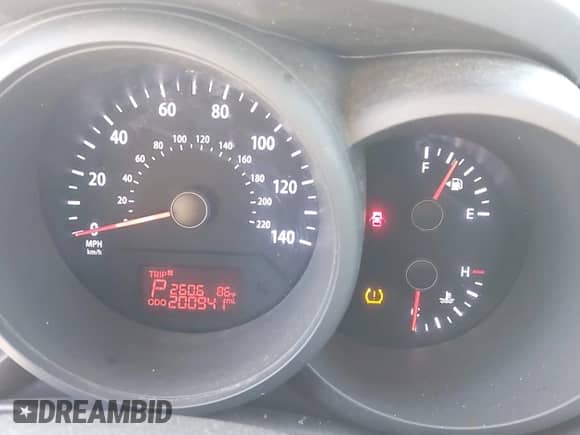 2013 Kia Soul с VIN KNDJT2A54D7498461, выставлен на аукционе IAAI как лот 43397171 с пробегом 200 941 миль миль и . История ставок и продаж доступна на DreamBid. Изображение 7.