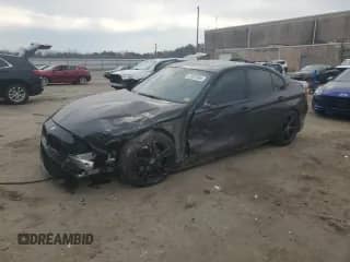 2015 BMW 3 Series 335i xDrive z VIN WBA3B9G54FNR93430, wystawiony jako Copart lot #47087465 z przebiegiem 89 414 mil mil oraz Szkoda całkowita • Salvage title. Historia ofert i sprzedaży dostępna na DreamBid. Obrazek 1.