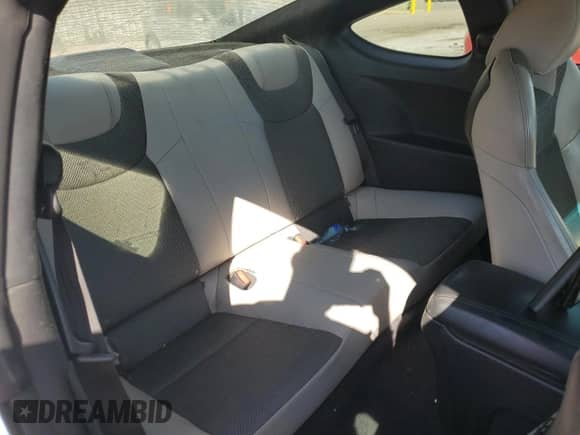 2013 Hyundai Genesis Coupe Premium с VIN KMHHT6KD5DU103759, выставлен на аукционе Copart как лот 80351655 с пробегом 179 716 миль миль и Списание • Salvage title. История ставок и продаж доступна на DreamBid. Изображение 10.