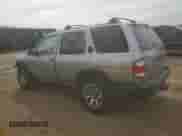 2001 Nissan Pathfinder LE с VIN JN8DR09Y01W614811, выставлен на аукционе Copart как лот 50898765 с пробегом 248 970 миль миль и Списание • Salvage title. История ставок и продаж доступна на DreamBid. Изображение 2.