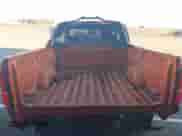 2011 Chevrolet Silverado 1500 LT z VIN 1GCRCSEAXBZ275949, wystawiony jako IAAI lot #43450682 z przebiegiem Nie podano mil oraz . Historia ofert i sprzedaży dostępna na DreamBid. Obrazek 16.