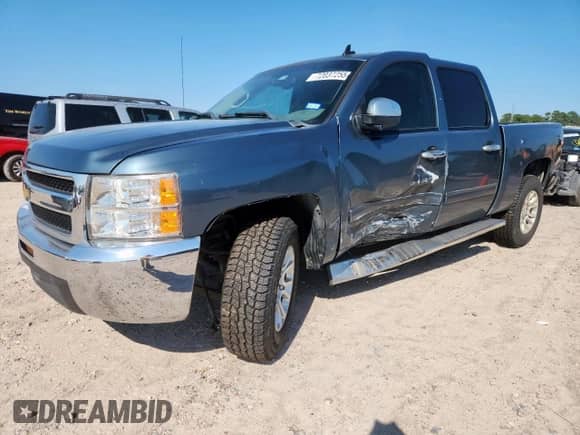 2012 Chevrolet Silverado 1500 LS z VIN 3GCPCREA9CG157053, wystawiony jako Copart lot #72037255 z przebiegiem 240 289 mil mil oraz Szkoda całkowita • Salvage title. Historia ofert i sprzedaży dostępna na DreamBid. Obrazek 1.