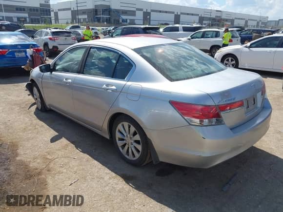 2012 Honda Accord LX с VIN 1HGCP2F39CA222462, выставлен на аукционе IAAI как лот 43382705 с пробегом 222 621 миль миль и . История ставок и продаж доступна на DreamBid. Изображение 3.