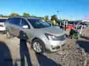 2014 Chevrolet Traverse LT z VIN 1GNKRHKD0EJ113596, wystawiony jako IAAI lot #43534806 z przebiegiem 137 655 mil mil oraz . Historia ofert i sprzedaży dostępna na DreamBid. Obrazek 1.