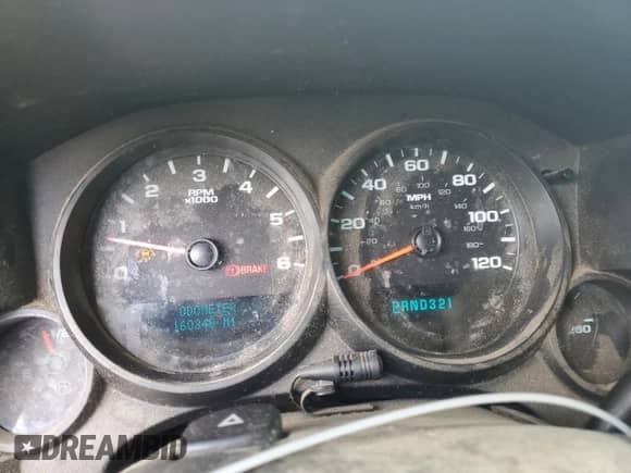 2008 GMC Sierra 1500 SL z VIN 2GTEC13C881125644, wystawiony jako Copart lot #65063715 z przebiegiem 160 343 mil mil oraz Czysty tytuł • Clean title. Historia ofert i sprzedaży dostępna na DreamBid. Obrazek 9.