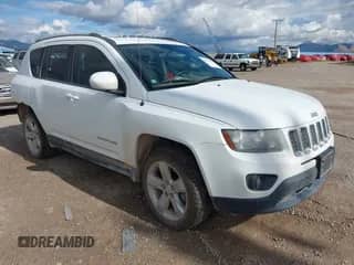 2014 Jeep Compass Latitude с VIN 1C4NJDEB7ED821178, выставлен на аукционе IAAI как лот 43177886 с пробегом 109 385 миль миль и . История ставок и продаж доступна на DreamBid. Изображение 1.