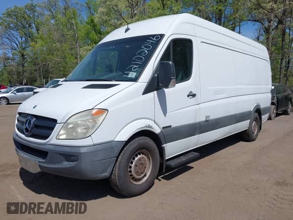 2008 Dodge Sprinter with VIN WD0PE845085303855, listed as a IAAI auction lot 42102046 with 119,349 mi miles and . Bid and sale history available at DreamBid. Image 17.