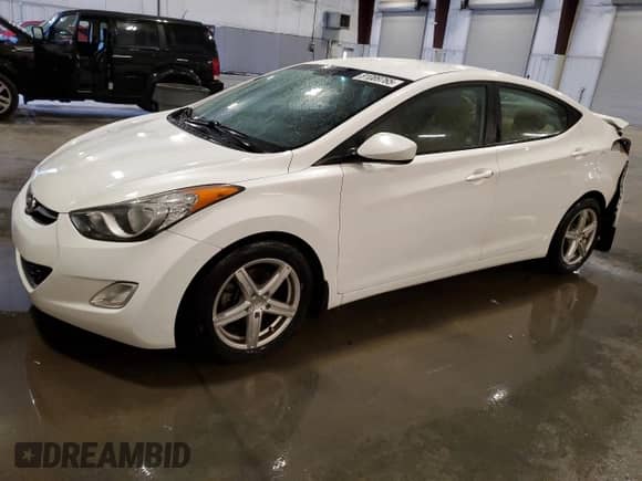 2013 Hyundai Elantra GLS с VIN 5NPDH4AE1DH428342, выставлен на аукционе Copart как лот 81089765 с пробегом 142 471 миль миль и Списание • Salvage title. История ставок и продаж доступна на DreamBid. Изображение 1.