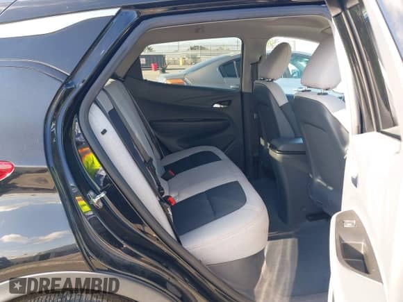 2020 Chevrolet Bolt EV LT with VIN 1G1FY6S00L4114850, listed as a IAAI auction lot 42818965 with 82,114 mi miles and . Bid and sale history available at DreamBid. Image 8.