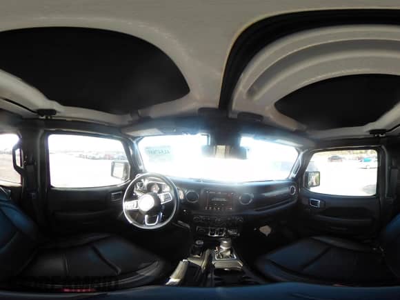 2021 Jeep Wrangler Unlimited Sahara High Altitude with VIN 1C4HJXEM8MW670290, listed as a IAAI auction lot 41547689 with 21,862 mi miles and . Bid and sale history available at DreamBid. Image 18.