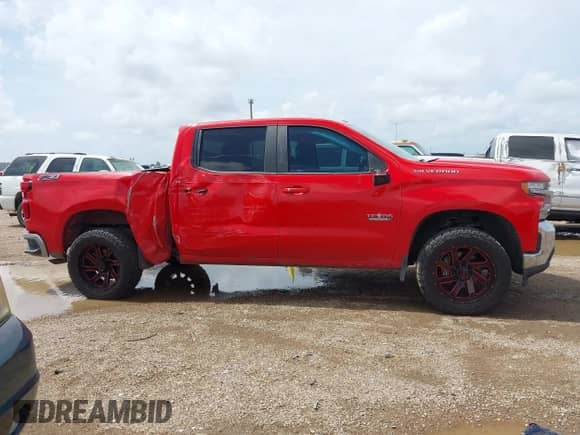 2019 Chevrolet Silverado 1500 LT с VIN 3GCPWCEDXKG260334, выставлен на аукционе IAAI как лот 42638980 с пробегом 98 300 миль миль и . История ставок и продаж доступна на DreamBid. Изображение 12.