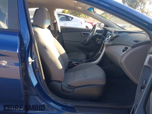 2016 Hyundai Elantra SE с VIN 5NPDH4AE6GH667387, выставлен на аукционе IAAI как лот 43508168 с пробегом 125 035 миль миль и . История ставок и продаж доступна на DreamBid. Изображение 5.