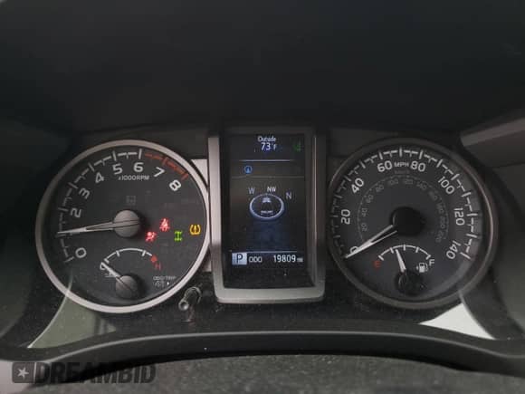 2020 Toyota Tacoma SR5 with VIN 5TFCZ5AN6LX221818, listed as a Copart auction lot 81645745 with 19,809 mi miles and Salvage title. Bid and sale history available at DreamBid. Image 9.