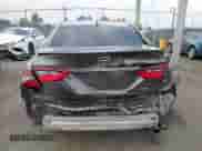 2021 Toyota Camry SE Nightshade z VIN 4T1G11AK8MU536707, wystawiony jako IAAI lot #43329430 z przebiegiem 61 408 mil mil oraz . Historia ofert i sprzedaży dostępna na DreamBid. Obrazek 17.