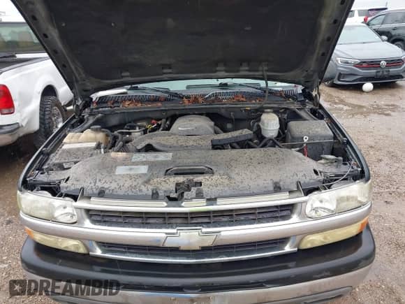 2005 Chevrolet Tahoe Z71 z VIN 1GNEC13T05R232584, wystawiony jako IAAI lot #42478633 z przebiegiem Nie podano mil oraz . Historia ofert i sprzedaży dostępna na DreamBid. Obrazek 10.